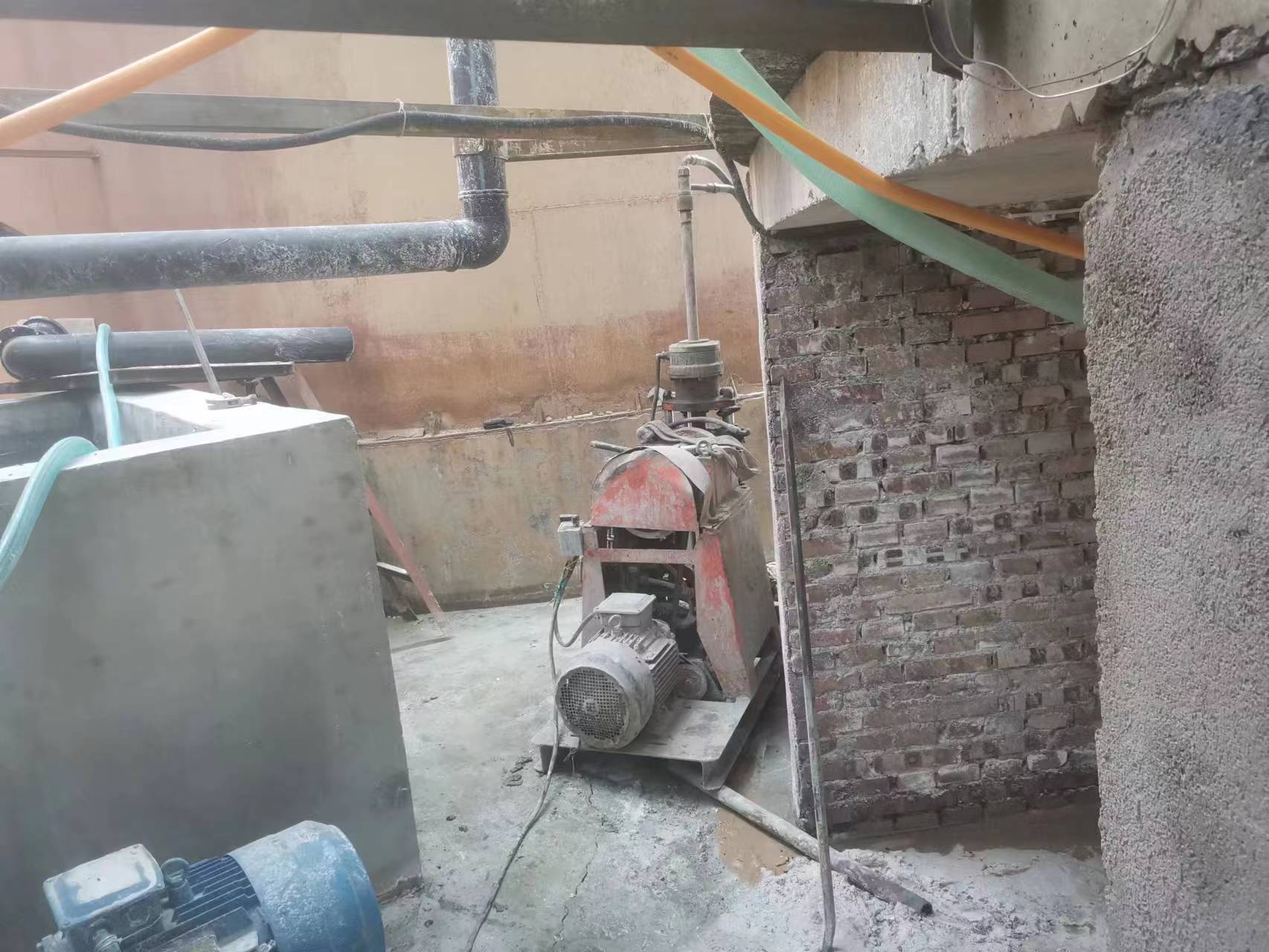 鹤城设备基础注浆